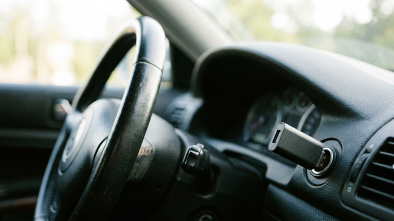 bluetooth car adapter carplay - What It Can and Cannot Do