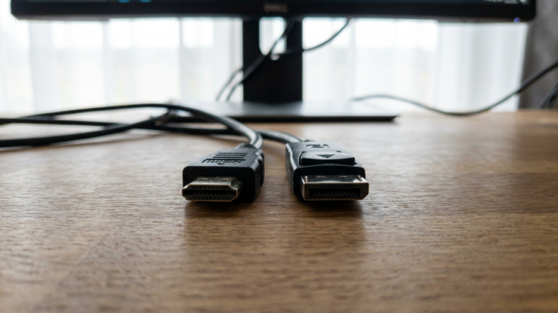 hdmi to displayport - HDMI to DisplayPort: Why the Adapter Direction Matters More Than You Think