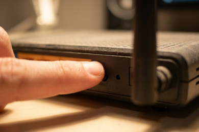 how to reset router to factory settings - How to Reset Your Router to Factory Settings the Right Way